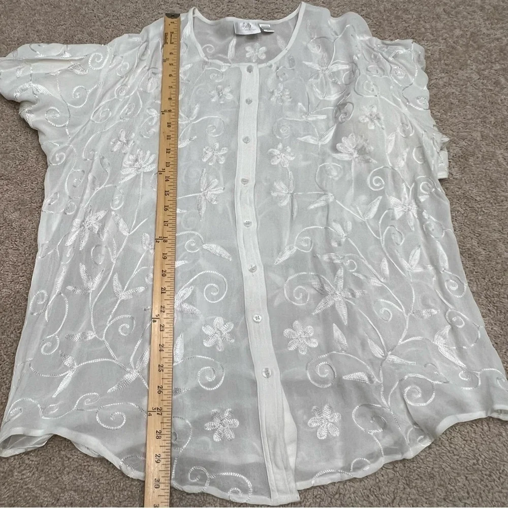Soft Sorroundings Embroidered Button Down Top Women’s Size Large
